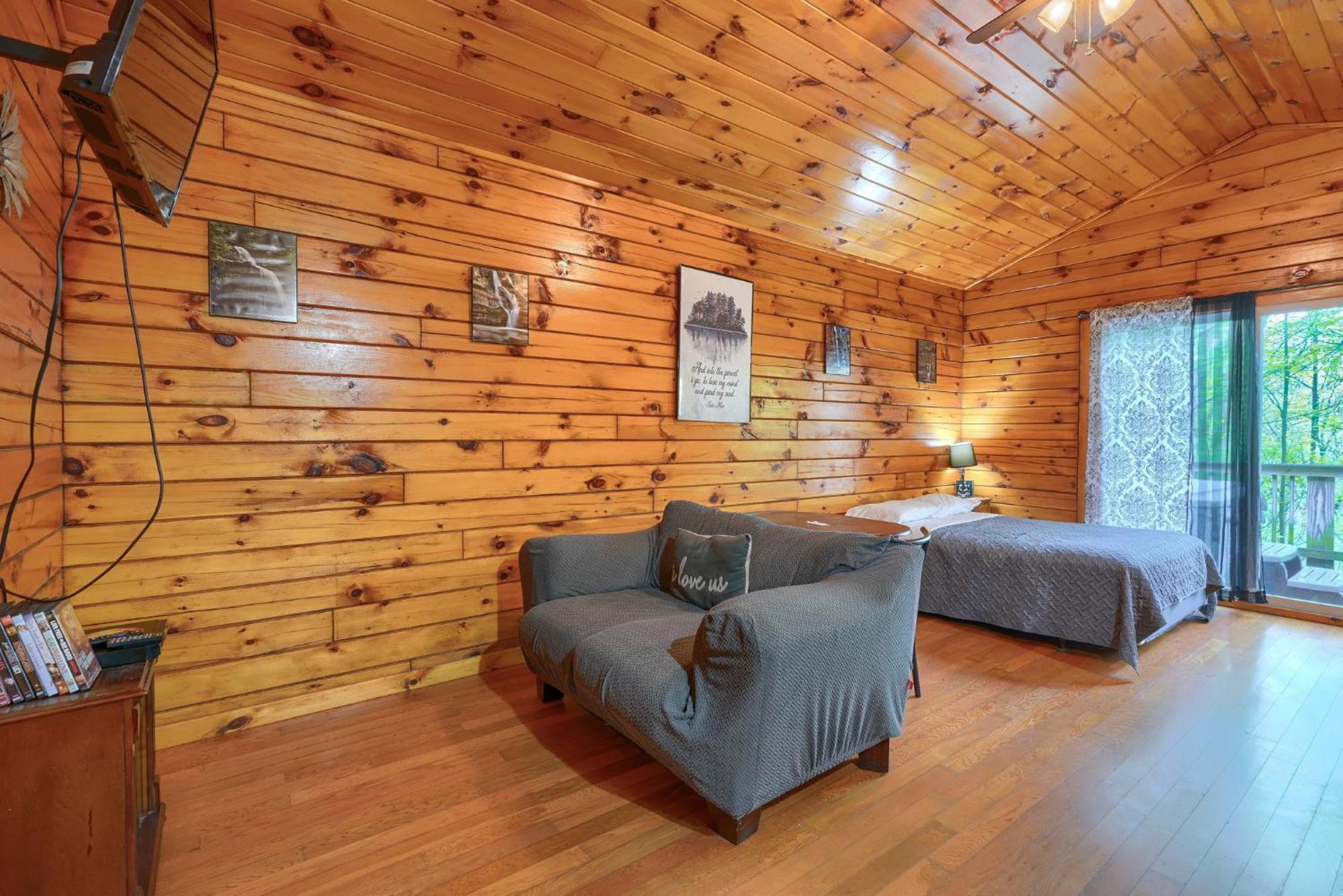 Blue Rose Cabins - Wildwoods Cabin لوغان المظهر الخارجي الصورة